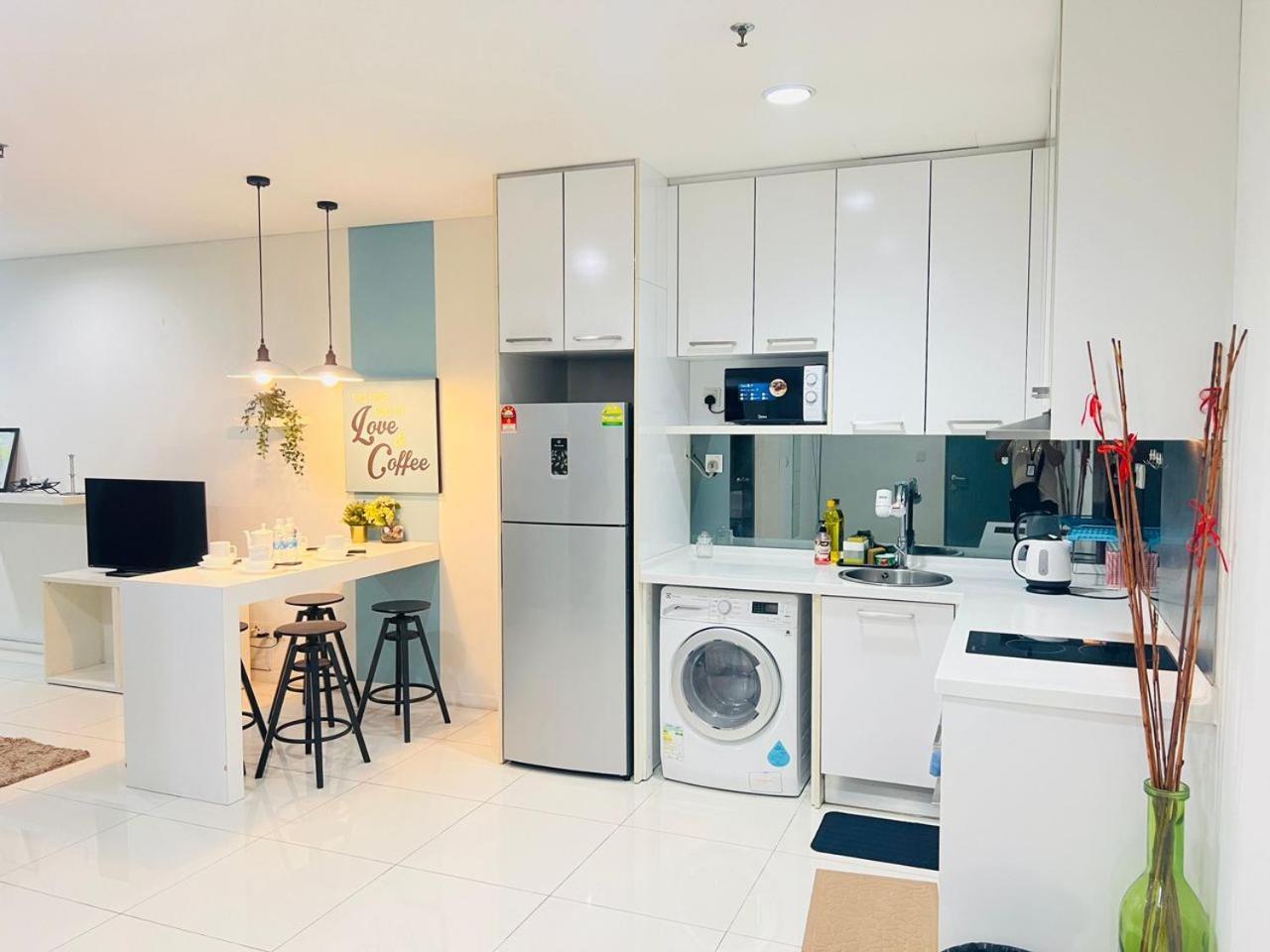 Mercu Summer Suites Kuala Lumpur Bukit Bintang By Classy Exterior photo