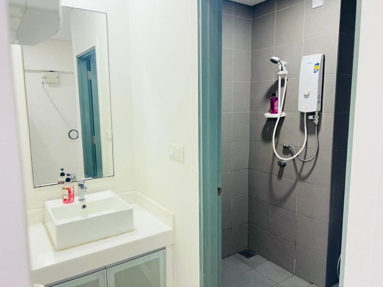 Mercu Summer Suites Kuala Lumpur Bukit Bintang By Classy Exterior photo
